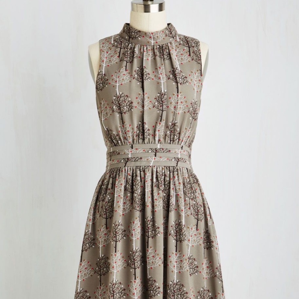 Modcloth "Windy City" in Autumnal Grove HTF PRINT